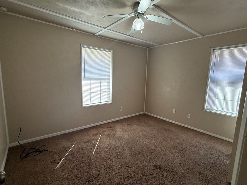 4425 Conley Ave - Photo 7 of 11