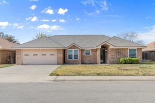 3309 Edgemont Dr - Photo 1 of 1