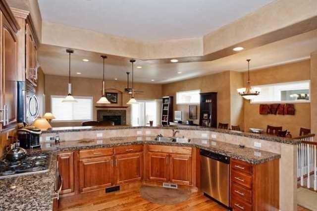 13801 Paradise Villas Grv - Photo 3 of 15