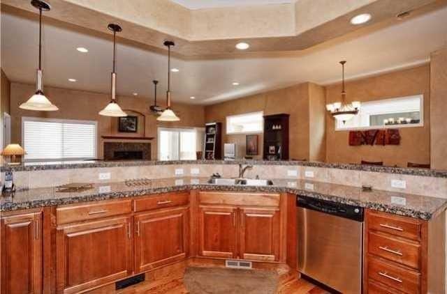 13801 Paradise Villas Grv - Photo 5 of 15