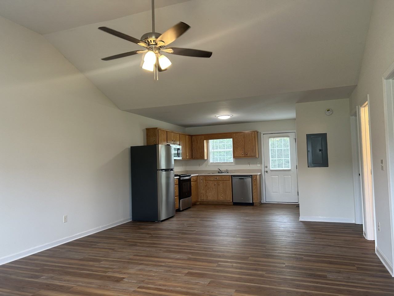 51 Farm View Cir - Photo 3 of 12