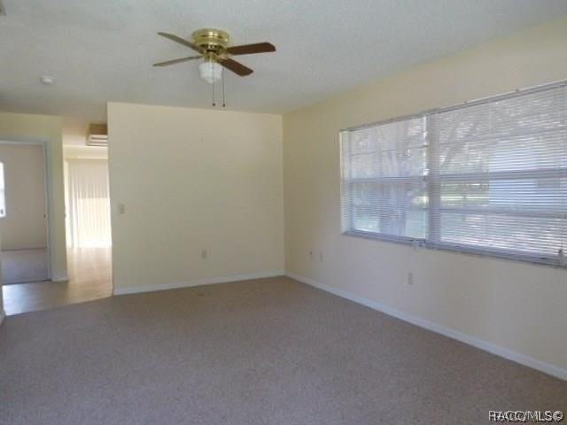 606 Long Ave #RGT - Photo 3 of 10