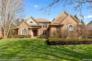 featured image of 47611 Manorwood Dr