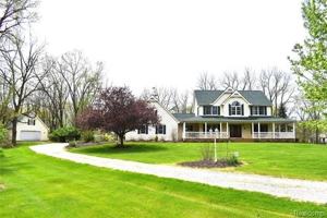 featured image of 10155 Roberts Rd