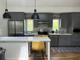 635A Ashbury Ave - Photo 1 of 1