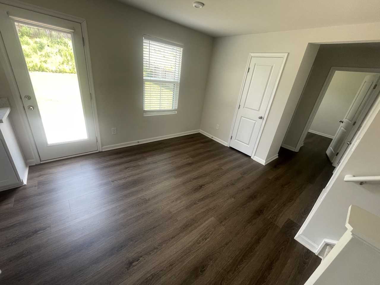 105 Timothy Pl #1 - Photo 5 of 31