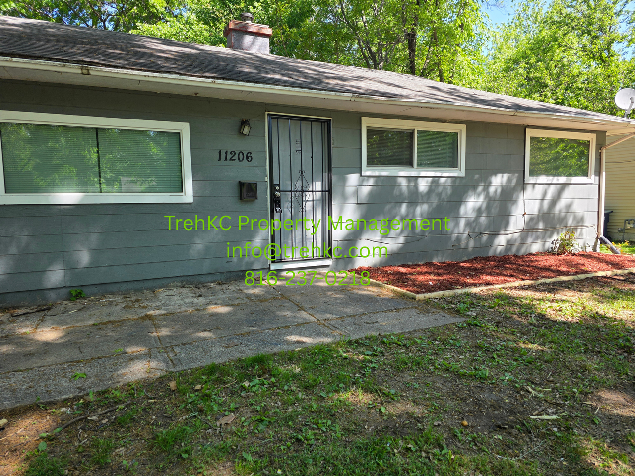 11206 Corrington Ave #1 - Photo 4 of 16