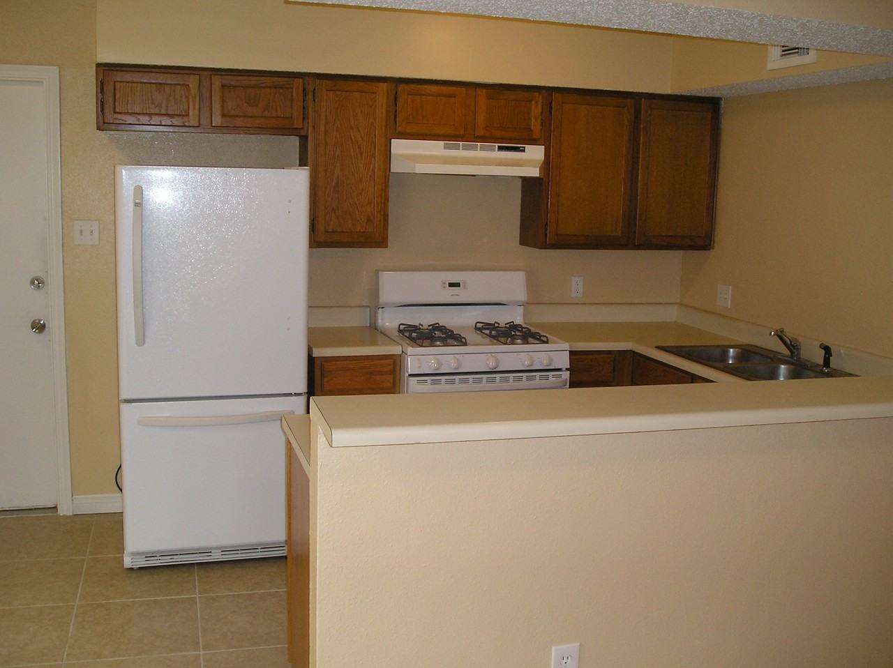 5810 Twisted Pine Ct #1 - Photo 2 of 9