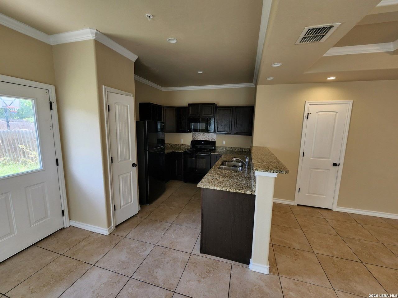 6611 Arancione Ave #103 - Photo 4 of 4