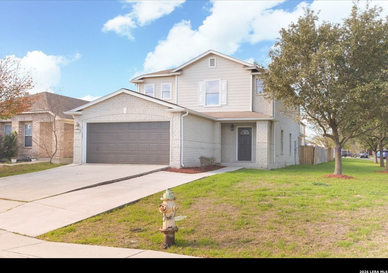 2503 Butterfly Bay - Photo 2 of 31