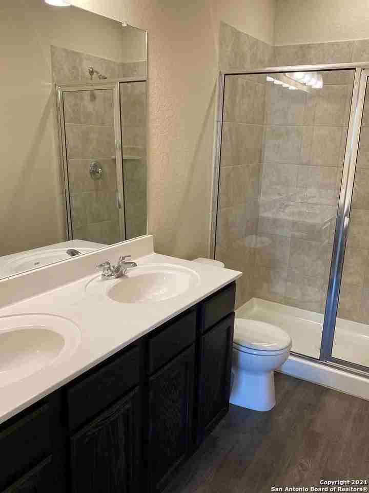 7331 Barlow Grv - Photo 5 of 13