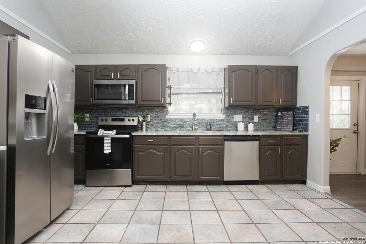 9011 Welles Way #1 - Photo 6 of 27