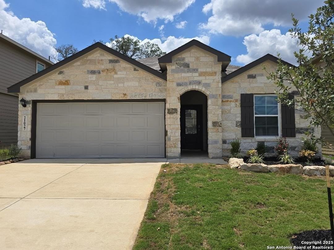 21027 Watercourse Way - Photo 4 of 25
