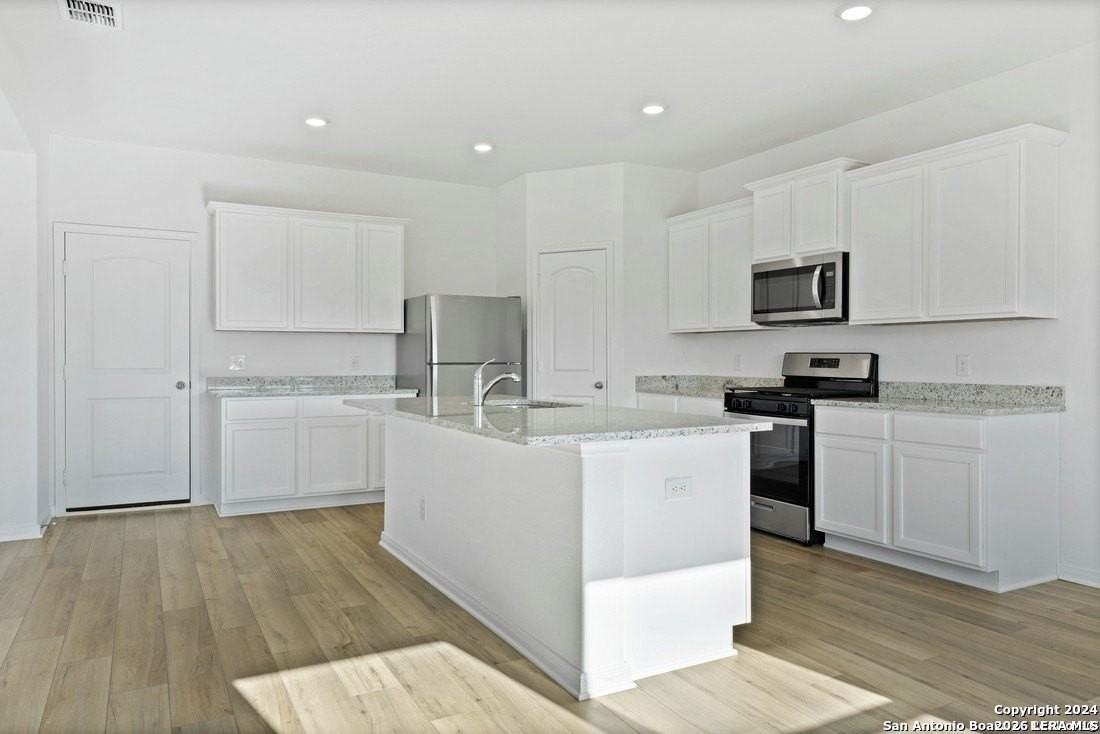 12103 Luckey Villa - Photo 5 of 6