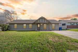 featured image of 7170 Hickory Grove Dr
