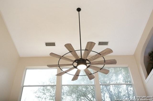 6010 Wood Byu - Photo 6 of 43