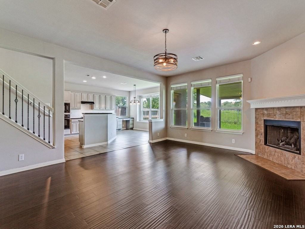 25427 Bunker Dr - Photo 6 of 50