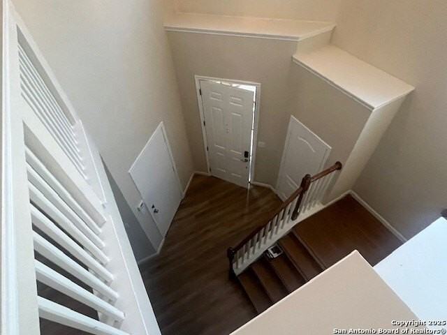 1235 Whitby Tower - Photo 4 of 7