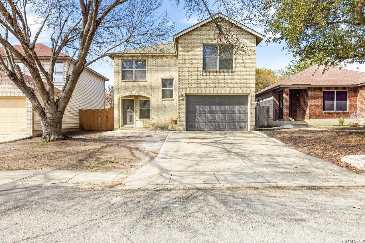 7931 Cortland Oak - Photo 3 of 38