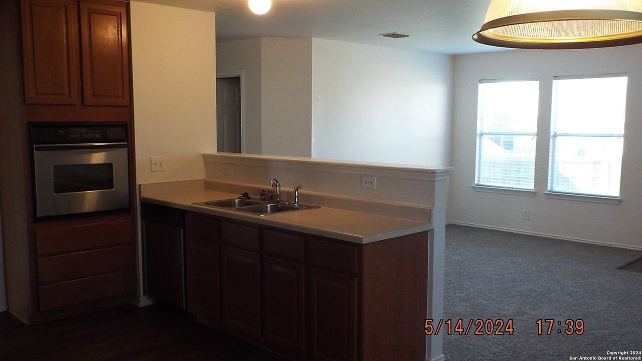 26144 Amber Sky - Photo 6 of 31