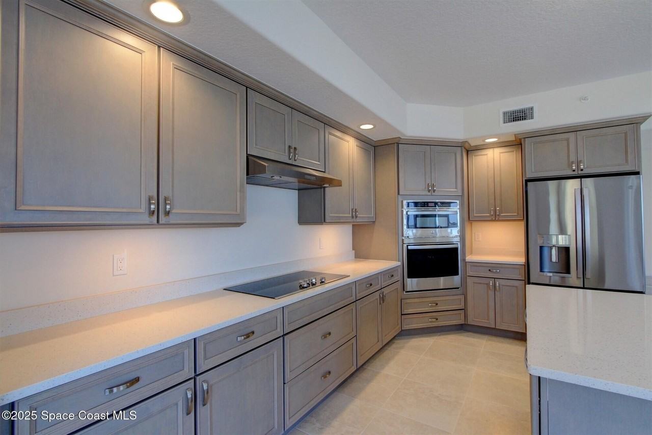 1465 S Harbor City Blvd #204 - Photo 5 of 27