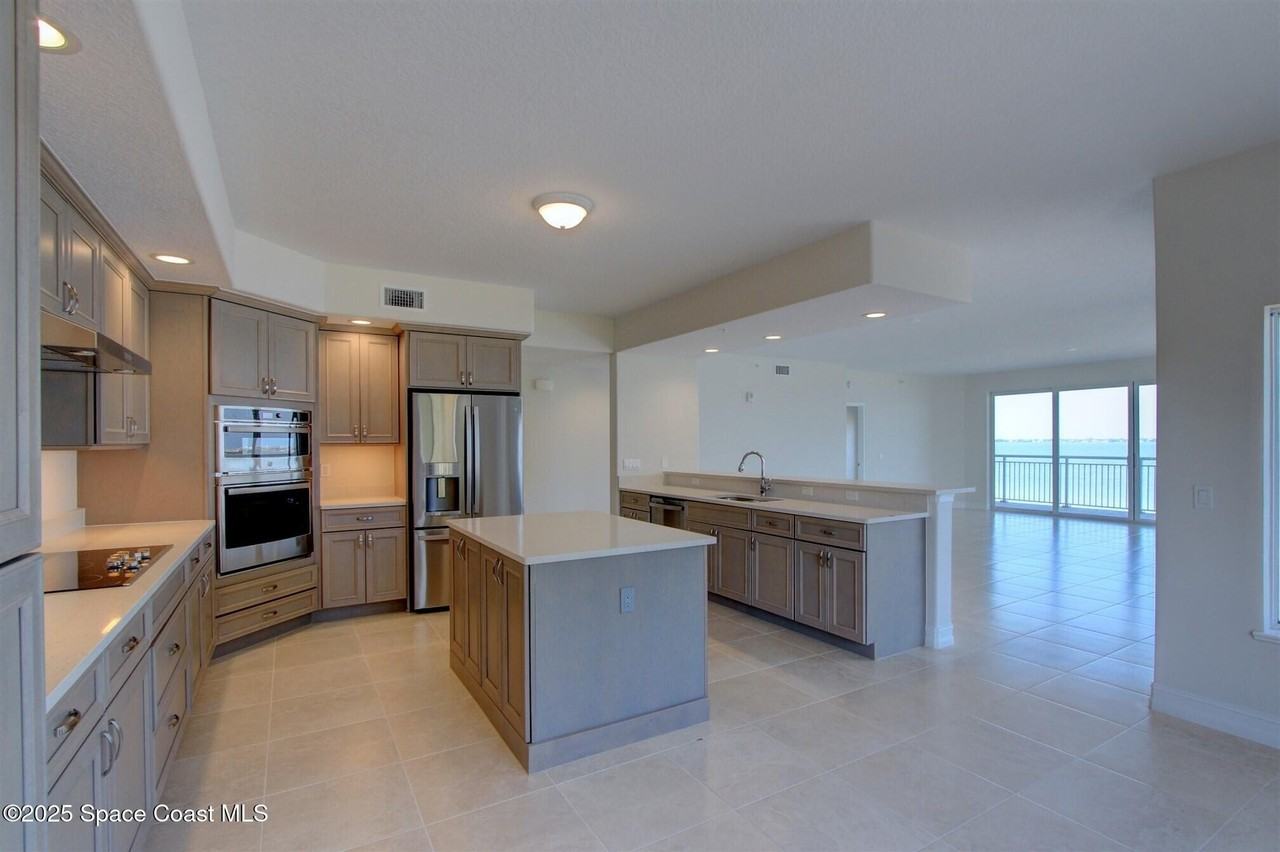 1465 S Harbor City Blvd #204 - Photo 7 of 27