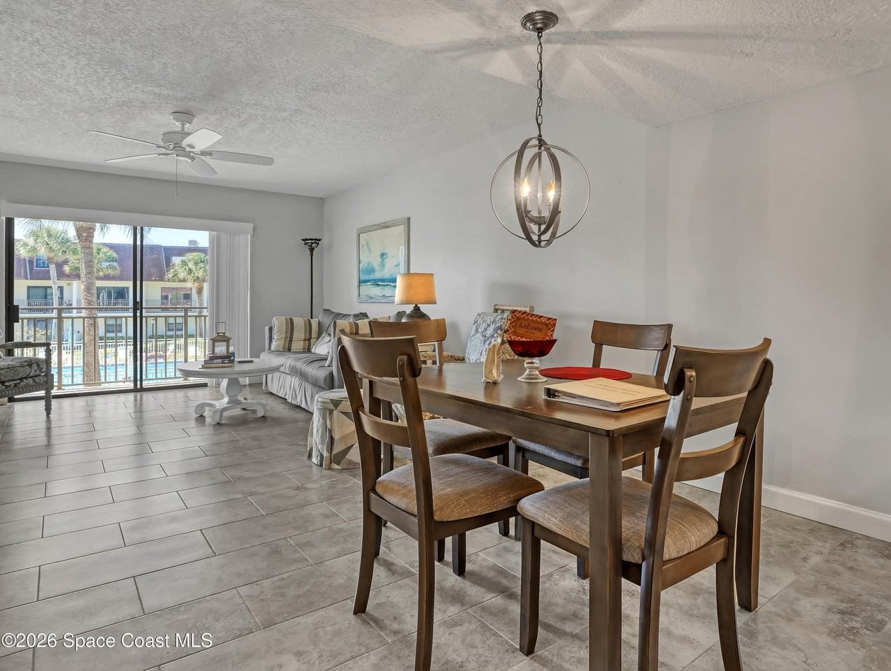 170 Paradise Blvd #17014 - Photo 5 of 31