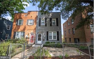4230 Edson Pl Ne - Photo 1 of 1