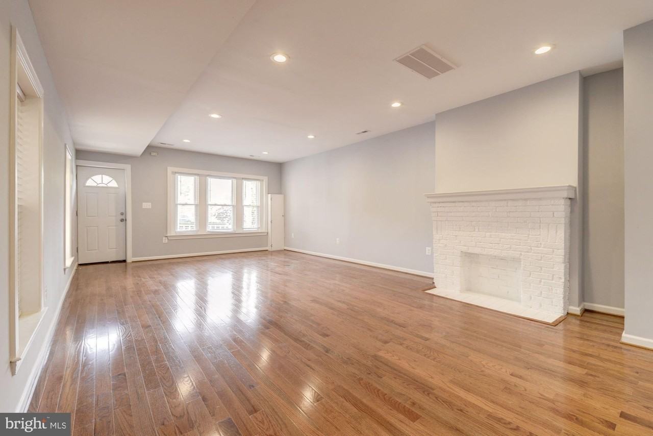1914 10th St Nw - Photo 4 of 27