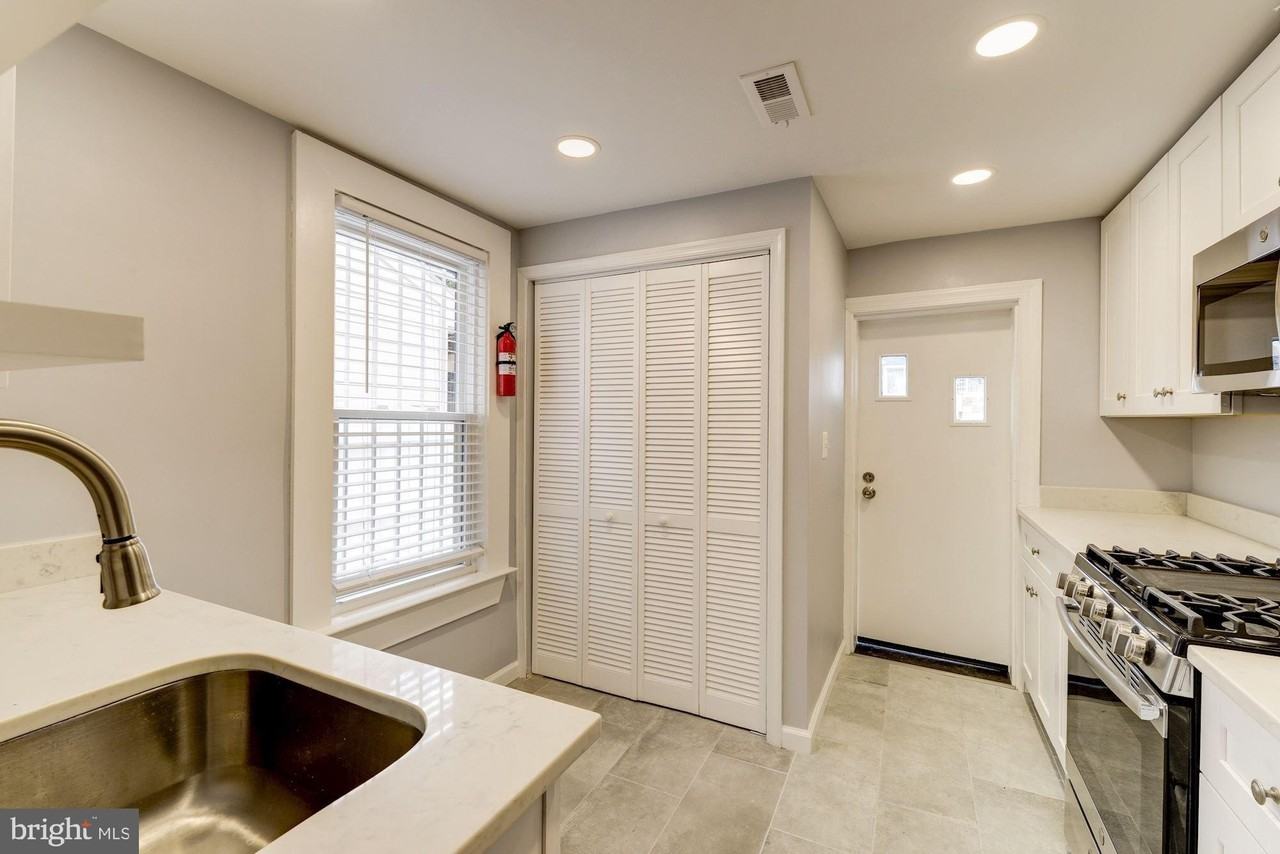 1914 10th St Nw - Photo 7 of 27