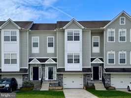 featured image of 56 Nicholas Dr