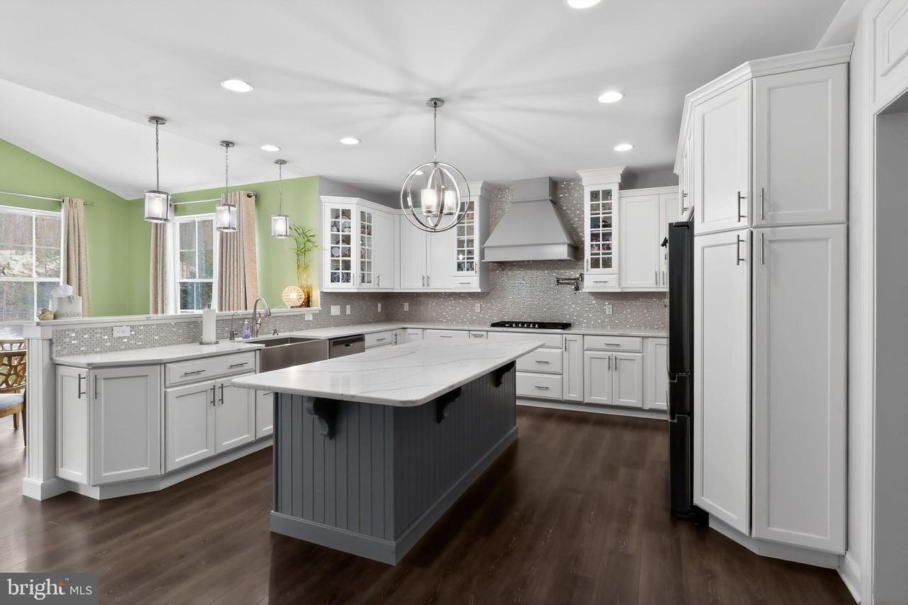 129 Meridian Blvd - Photo 5 of 42