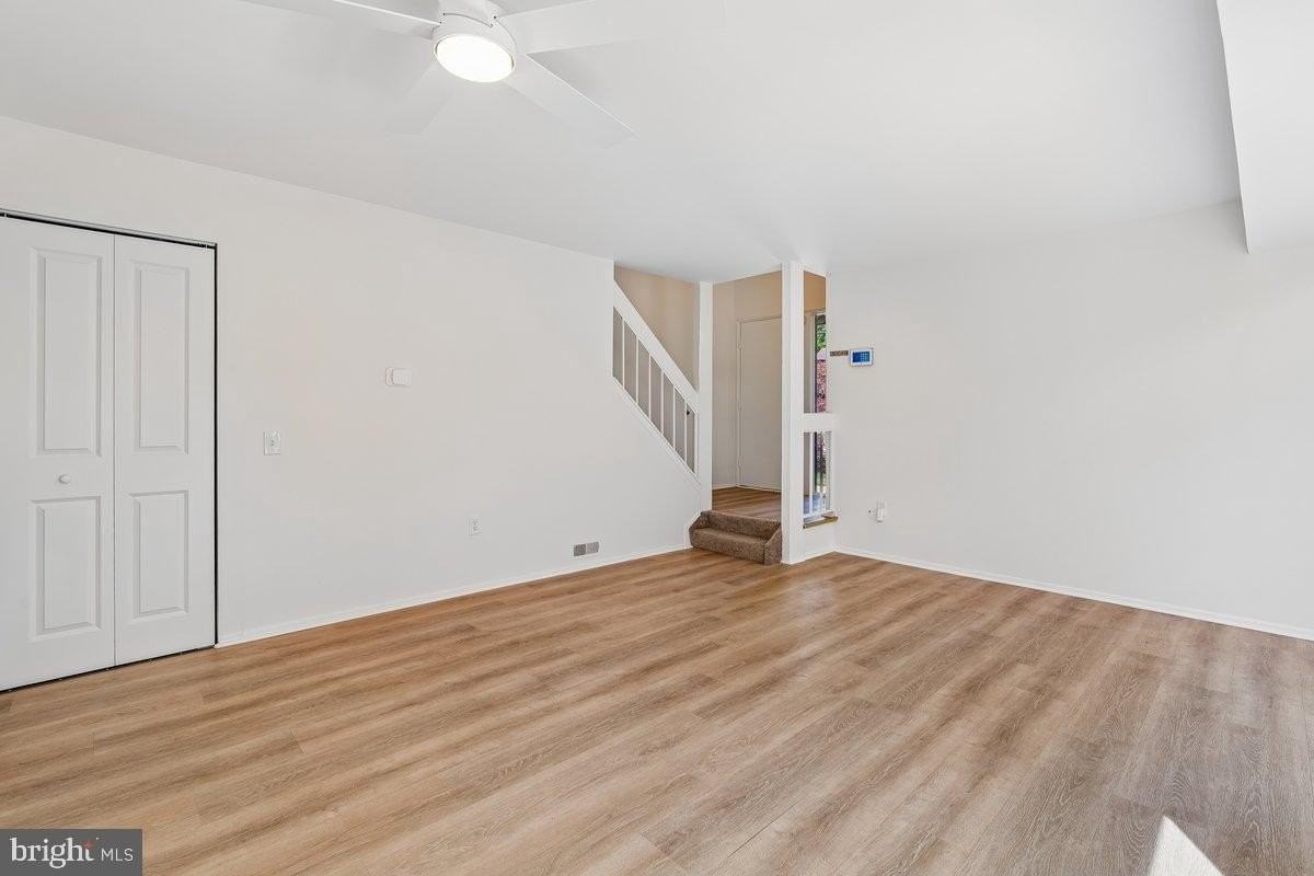 11273 Skilift Ct #A - Photo 4 of 15