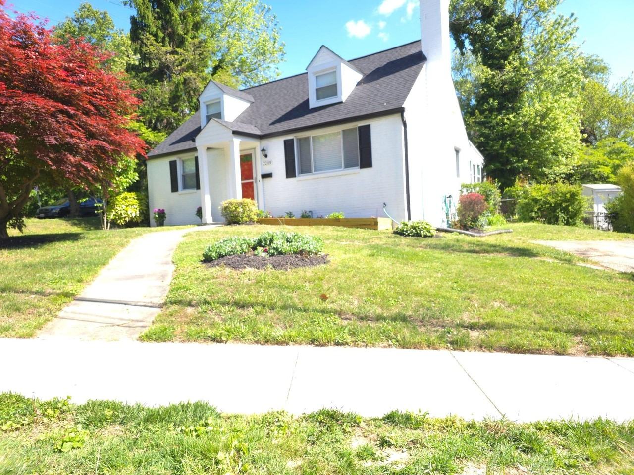 2209 Quinton Rd - Photo 2 of 46