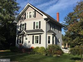 featured image of 428 Lakeview Ave