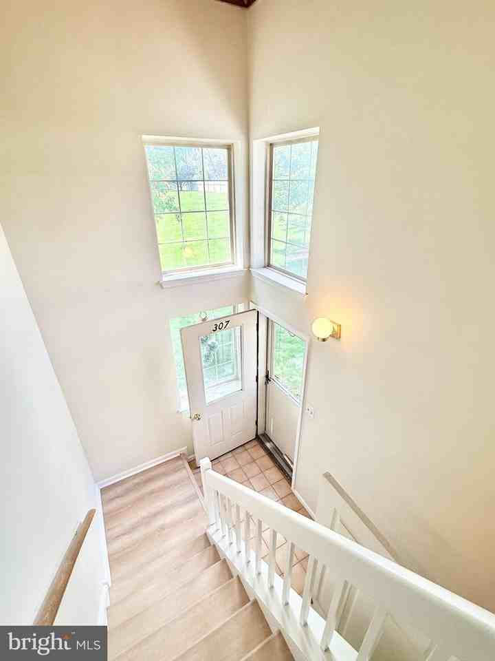 307 Kimberwick Ct - Photo 2 of 19