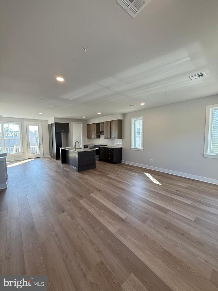 4129 Ridgeview Ave - Photo 2 of 23