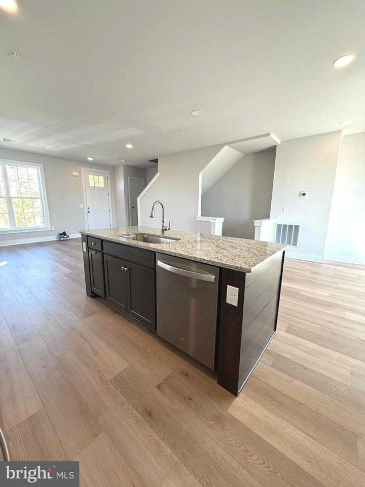 4129 Ridgeview Ave - Photo 6 of 23