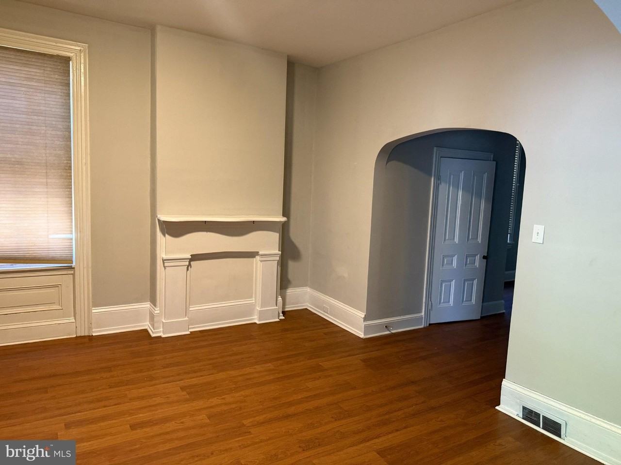 310 N Charlotte St - Photo 5 of 26