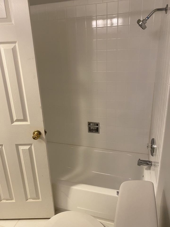 220 W Colfax St - Photo 3 of 16