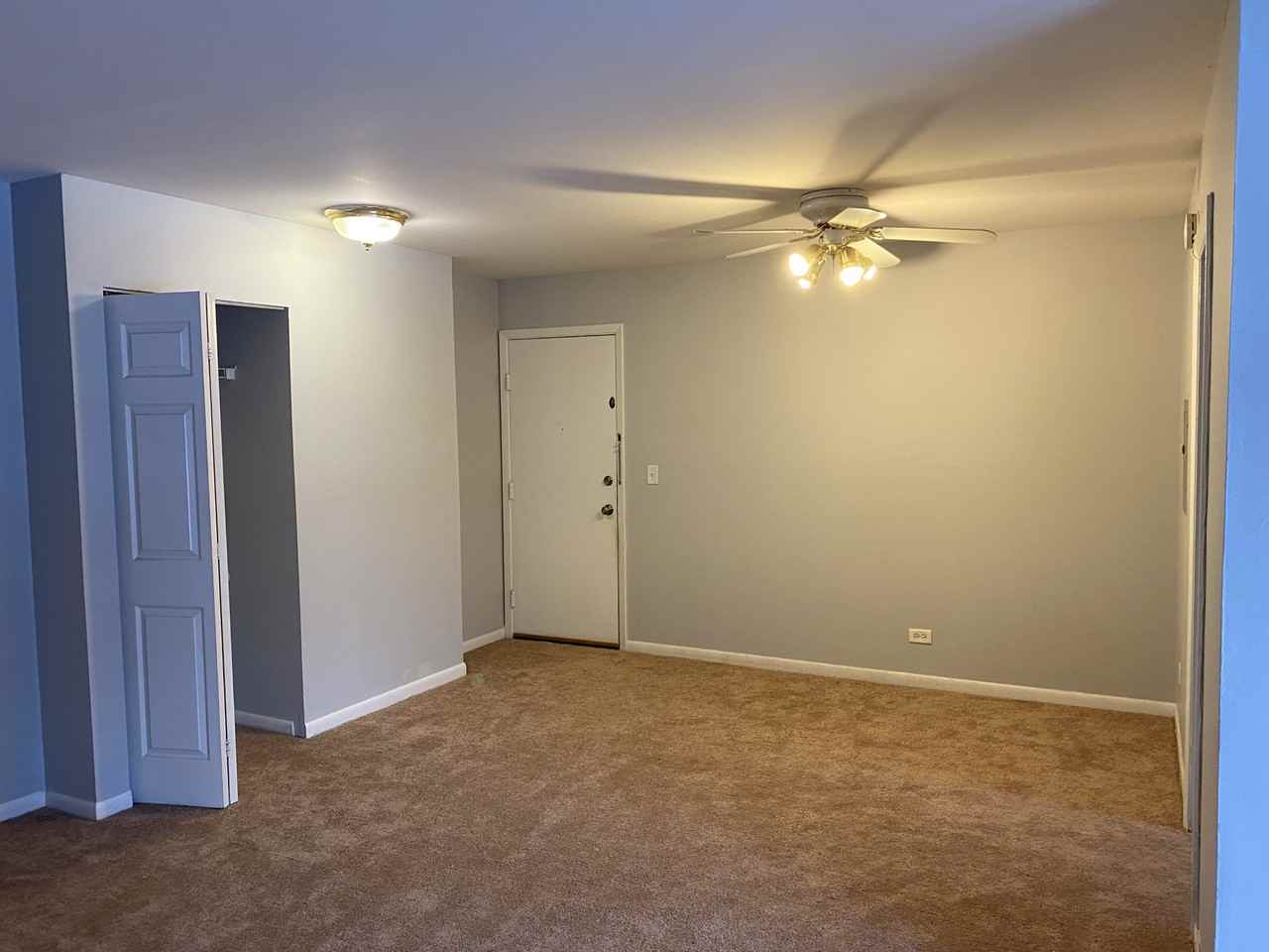 220 W Colfax St - Photo 7 of 16