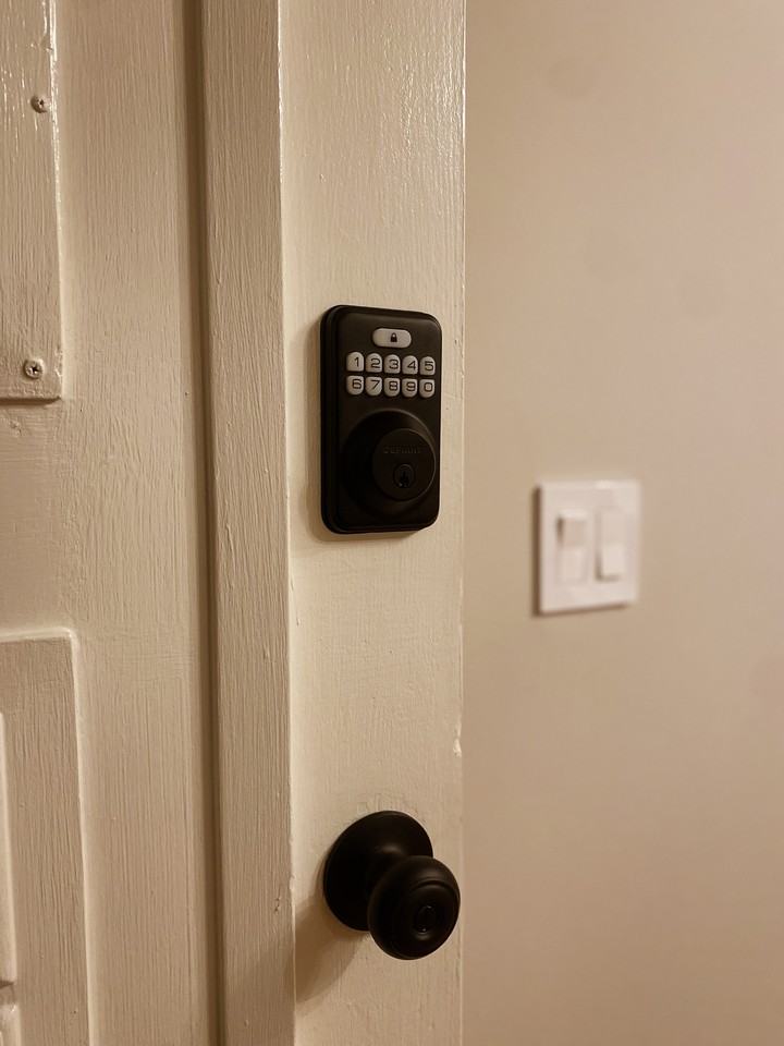 315 E 15th St #315 - Photo 5 of 11