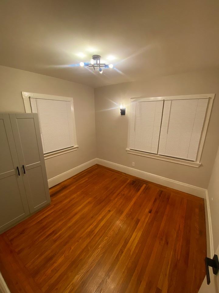 315 E 15th St #315 - Photo 6 of 11