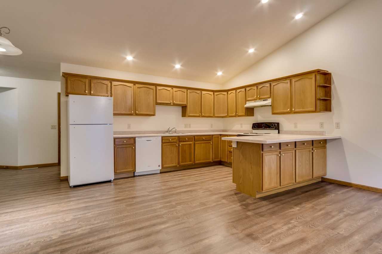 20950 57th Ave #20950 - Photo 2 of 14