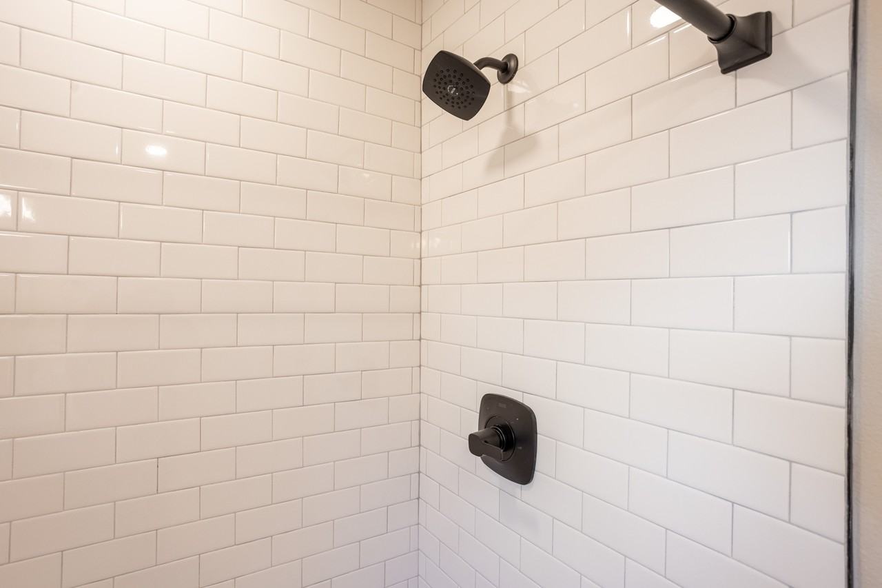 946 Cherry St #10 - Photo 4 of 11
