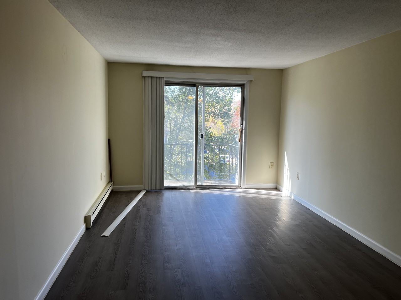 39 Dinan Dr #19
