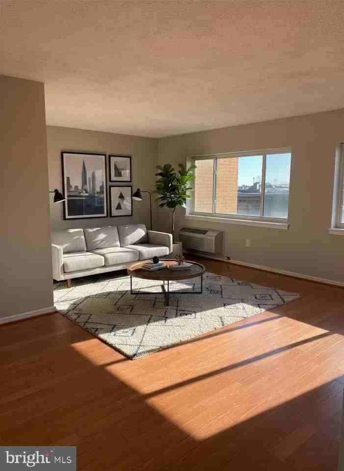200 Lombard St #624