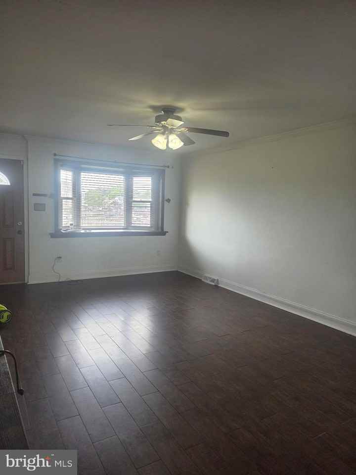 3238 Fordham Rd - Photo 5 of 13