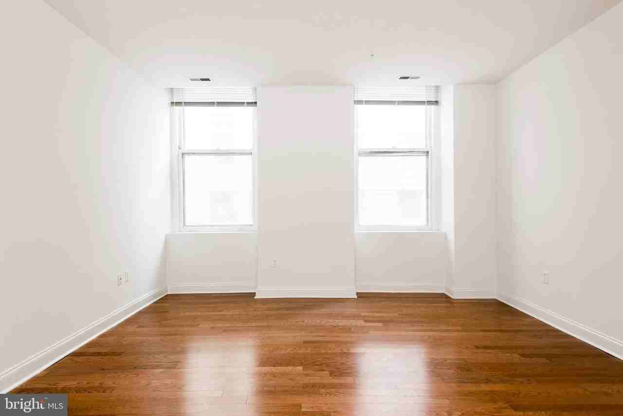 1600 Walnut St #704 - Photo 7 of 12