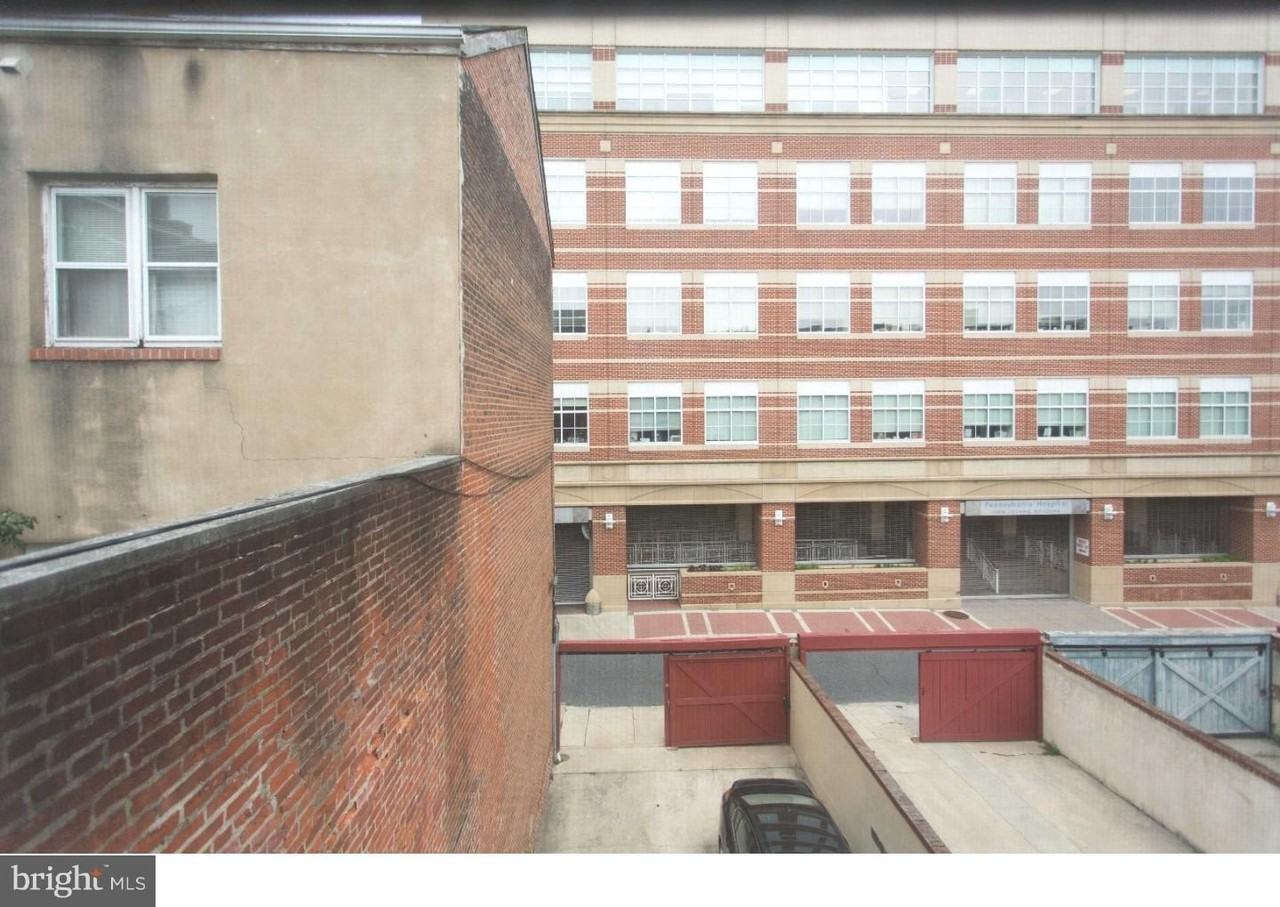 729 Spruce St #3R - Photo 2 of 12
